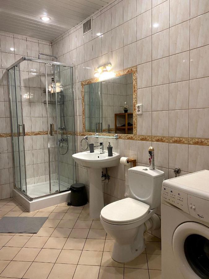 Lares And Penates Appartement Krakau Buitenkant foto